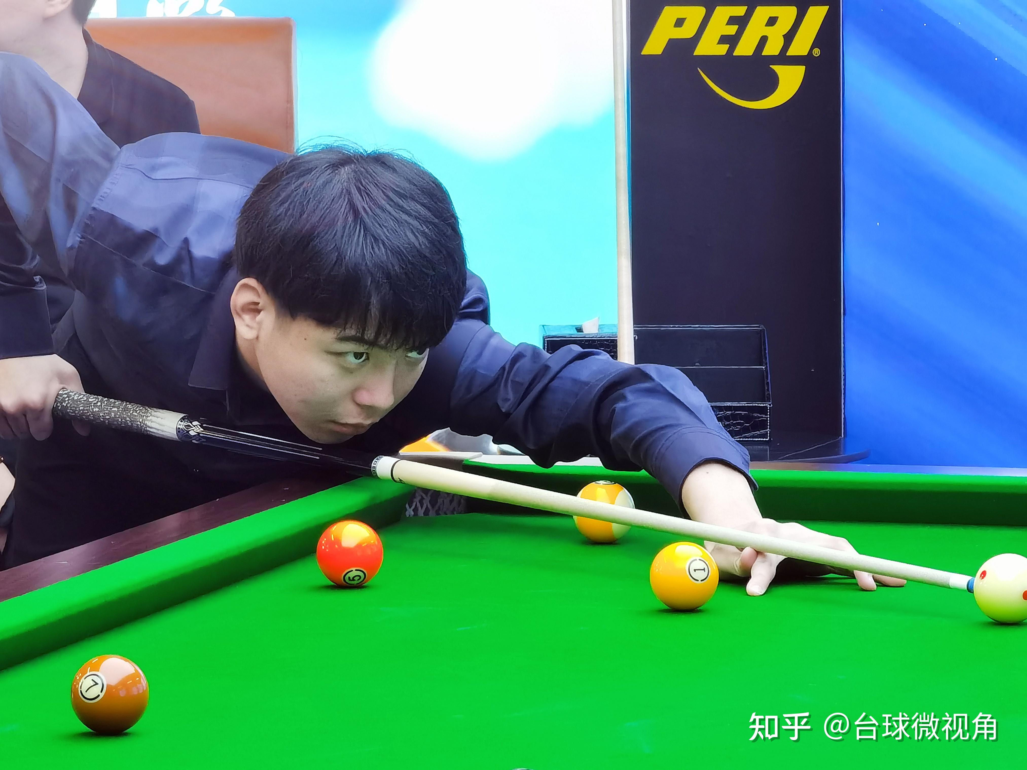 在这片绿茵 在这片绿茵