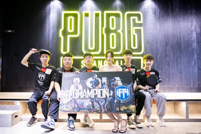 喀纳斯湖等 喀纳斯湖等