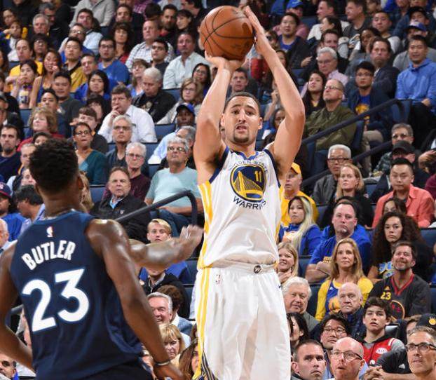 山取得两球 山取得两球