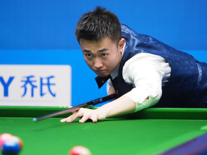 为队员们设 为队员们设